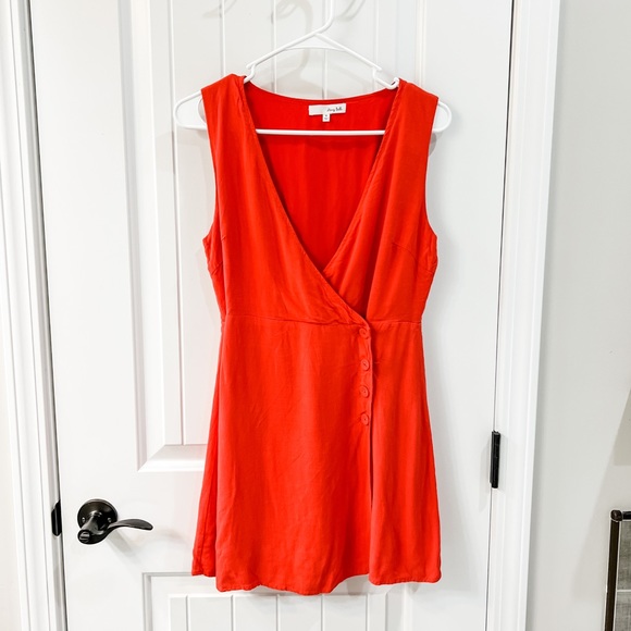 Honey Belle Red Short Sleeve Wrap Mini Dress Size Medium - Picture 1 of 9